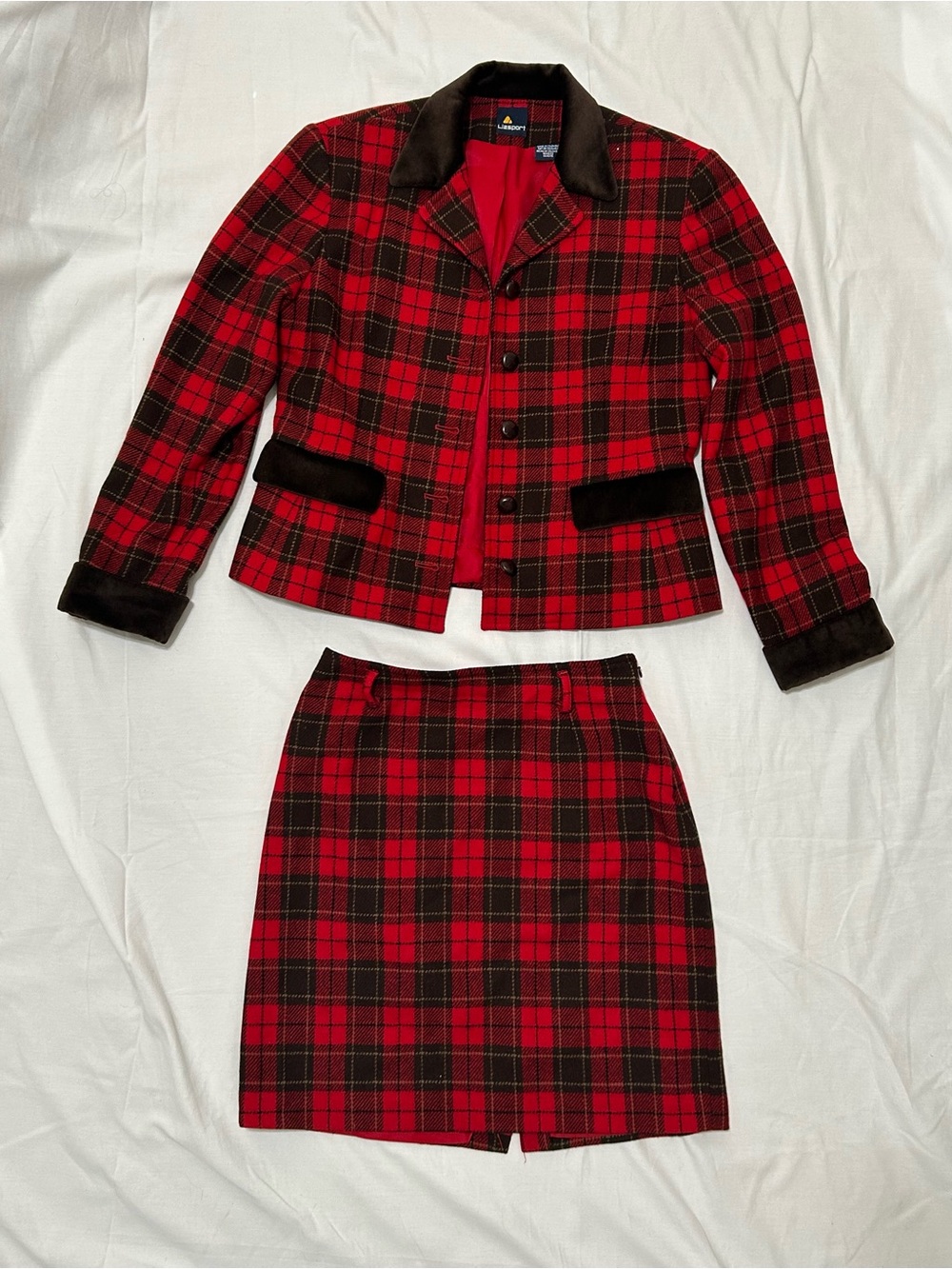 Vintage Lizsport Petite Red Plaid Wool Skirt Suit Set – Blazer + Mini Skirt 90s